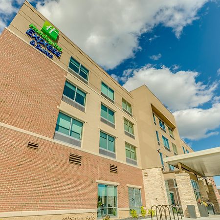 Holiday Inn Express & Suites Okemos - University Area, An Ihg Hotel Exterior foto